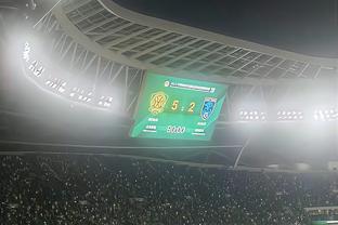 备战欧预赛，C罗社媒晒自己回到葡萄牙国家队照片